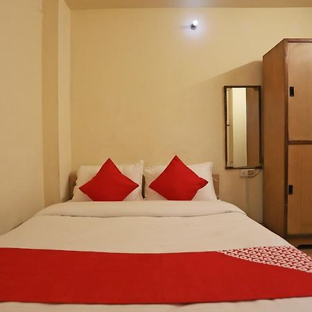 לקנאו Oyo Flagship 76697 Hotel Park Awadh מראה חיצוני תמונה