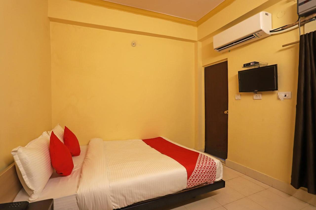 לקנאו Oyo Flagship 76697 Hotel Park Awadh מראה חיצוני תמונה